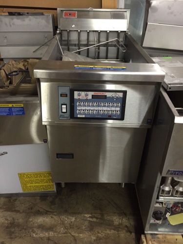 Pitco E18WKS electric fryer 50lb