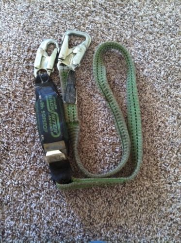 Miller BackBiter 6&#039; Single Leg Tie Back Lanyard Shock Absorbing. Free Shipping!