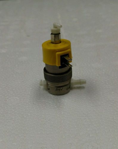 Clippard 3-way Solenoid Valve ETO-3M-24 VDC