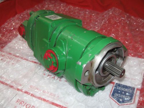 EATON JOHN DEERE HYDRAULIC PUMP, 29562RAG AH212539, Good Used Condition