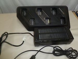 Motorola HTN9748C P1225 GP300 Two Way Radio Battery Charger w Power Supply b