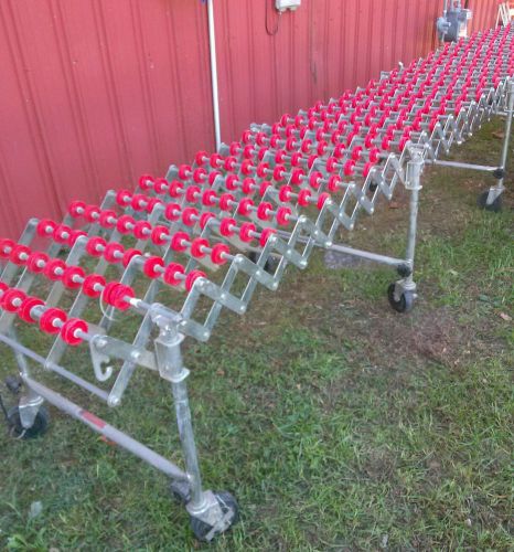 Very nice Nestaflex - 175 Portable / Expandable Conveyor 16 locking Canisters