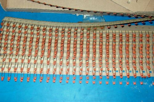 APPRX 1000PC LOT 68PF50V CERAMIC DISK CAPACITOR