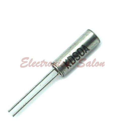 200pcs KDS 32.768kHz Quartz Crystal Resonator, 3x8mm, 32768Hz.