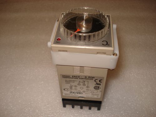 OMRON E5C2-R20P TEMPERATURE CONTROLLER