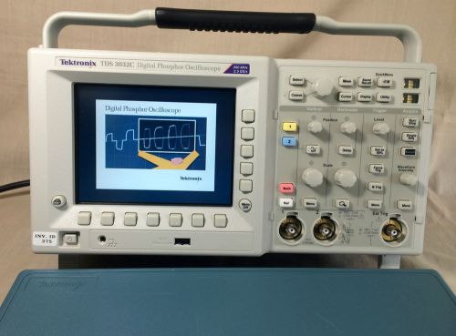 Tektronix TDS 3032C 300MHz 2.5Gs/s Digital Phosphor Oscilloscope w/ cover,Tested