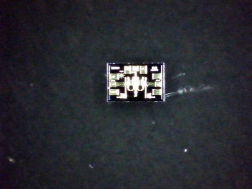 DIE MMIC SWITCH SPDT AMMC-2008 DC - 50GHz Agilent   LOT OF 29 PCS