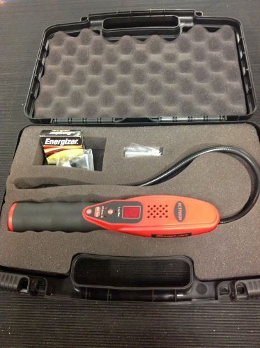 Snapon act795uv refrigerant leak detector