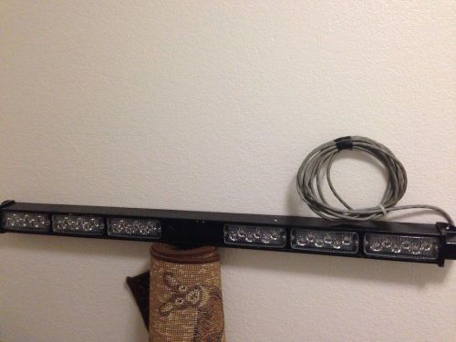 NOS Whelen Tir6 Bar Lightbar