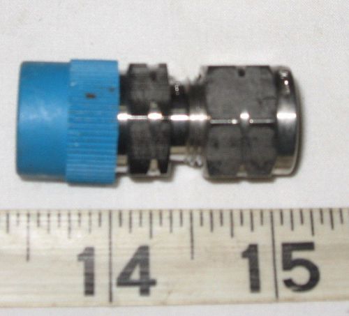 Swagelok Instrumentation Fitting 3/8&#034; Tube with left handed thread x 3/8&#034; MNPT