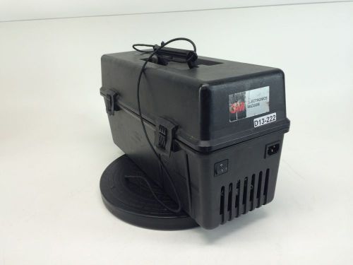 3M 497 Electronics Service Vacuum