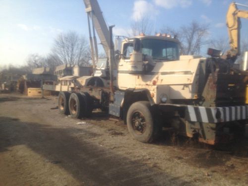 1985 Mack Dump Truck