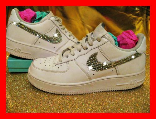 NIKE CUSTOM RHINESTONE SERVICE SNEAKERS RARE WOMEN MENS SHOE WHITE BRIDAL BLING