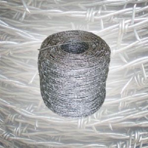 Galvanised barbed wire coil 500 meter livestock field paddock security fencing for sale