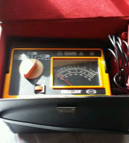 Biddle Megger Hand Crank 2000 megaohms insulation tester Analog 212159