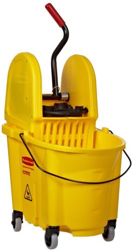 Rubbermaid Commercial Products Wavebrake 35-qt. Bucket/Wringer Combination