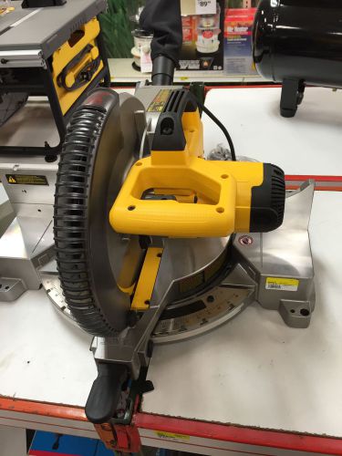 Dewalt DW 715 12&#034; Compound Mitre Saw