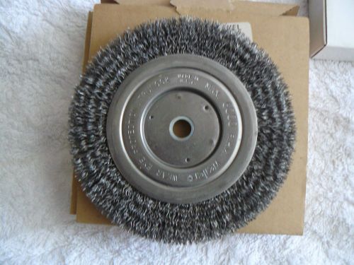 Weiler 6&#034; Dia. Crimped Wire Wheel Brush, 6000 Max. RPM 5/8&#034; Arbor hole New