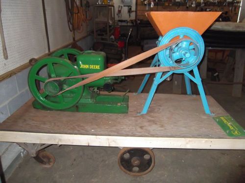 John Deere Hit n Miss with Letz Burr Mill