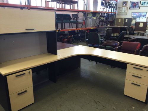 CORNER L-SHAPE COMPUTER WORKSTATION by TEKNION w/ HUTCH 7ft x 8ft