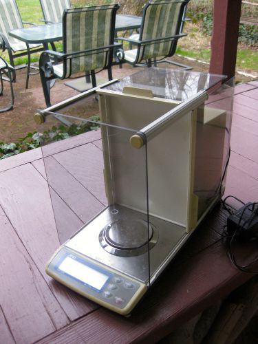 A&amp;D Analytical Balance, 0-210 grams, 0.1 mg accuracy