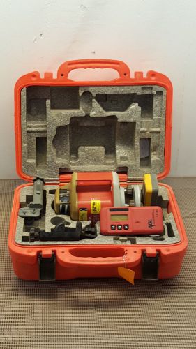 Sokkia LP31 Laser Level + Spectra Precision HL450 Laserometer