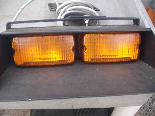 Federal Signal Mirror Remote Dash Strobe Light