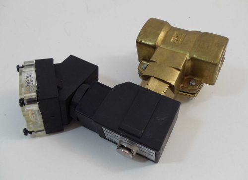 Used SMC Solenoid Valve, VXD2142, DC 24V, Class B (wrs)