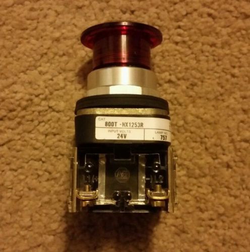 Allen-Bradley Cat 800T-NX1253R Ser T Red Push Button 24V