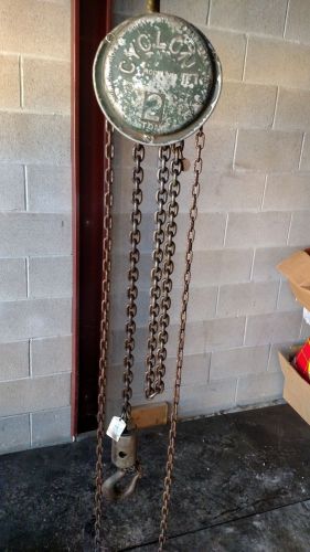 CM Cyclone Model M 2 Ton Manual Chain Fall Hoist 9&#039; Lift 4000 lb Cap Aluminum