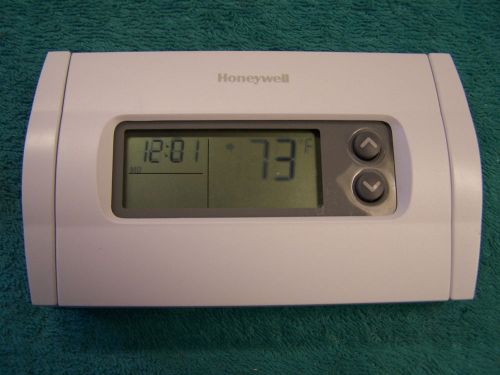 Honeywell RTH230B1006 5-2 Programable Electronic Thermostat RTH230B &#034;White&#034;