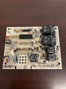 Goodman B18099-13 Furnace Control Circuit Board 1012-933D 1012-83-9339A | NT460