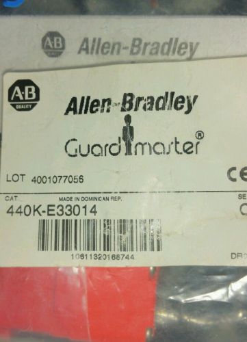 NEW ALLEN BRADLEY 440K-E33014 GUARD MASTER ELF SAFETY SWITCH  ser c