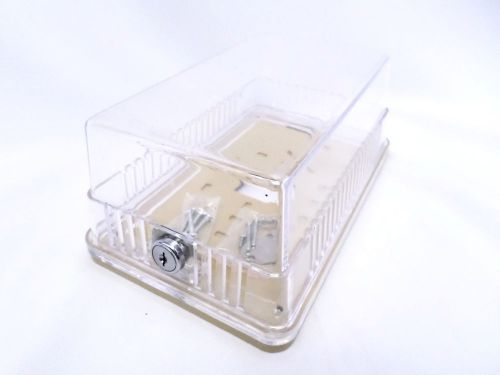 NEW Universal Plastic Locking Thermostat Case Guard Model # BTG-UK2