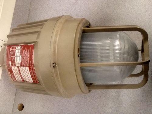 Hubbell Killark 250W Metal Halide