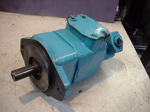 Vickers dual vane hydraulic pump V20101F11S2S1AB1C V201