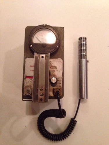 Vintage Victoreen Geiger Counter Model 490