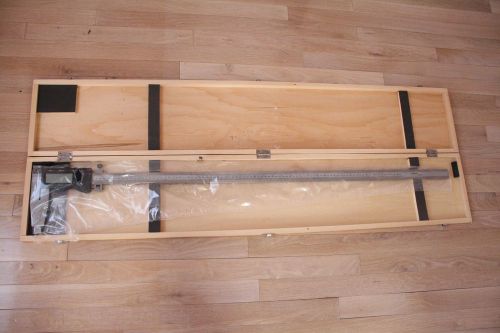 40 Inch Digital Caliper Heavy Duty comes in Wooden Case