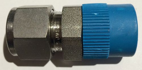 Swagelok Male Connector, 1/2 Tube x 1/2 NPT (SS-810-1-8)