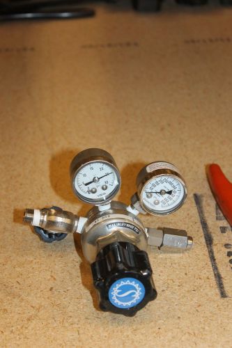 SCOTT   STAINLESS REGULATOR 51-20S