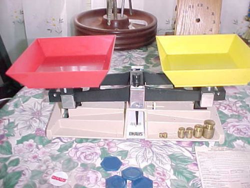 OHAUS MODEL #1200-50 SCHOOL BALANCE SCALE- MINT CONDITION