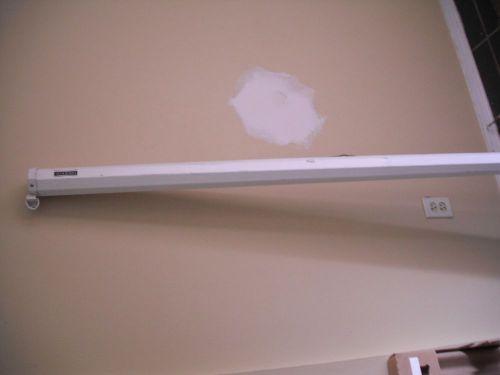 Bretford Projection Screen 60&#039;&#039; X 60&#034; (New)