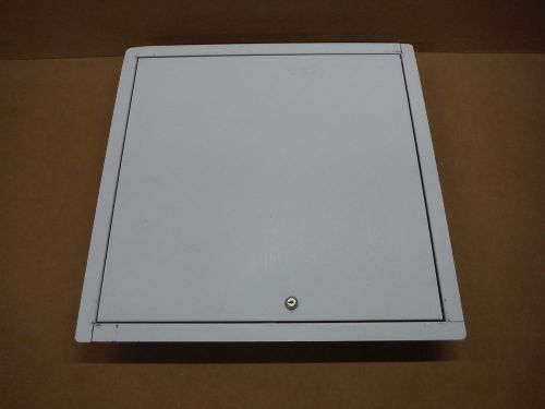 Warnock Hersey White Locking Cabinet WH 31851 No Keys