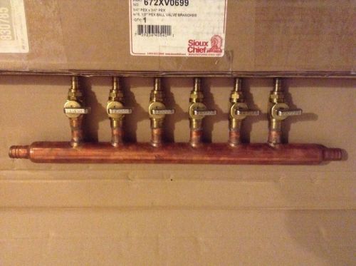 (2) 6 port 1/2&#034; pex manifold with valves sioux chief co2 672xv0699 3/4 in / out for sale