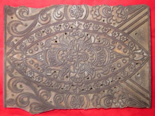Antique hand carved big beautiful floral design wooden printing block / cut for sale