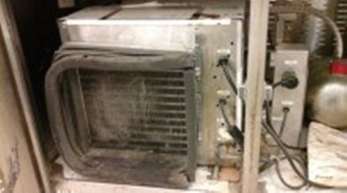 ICE MAKER MACHINE FOLLET Model MCD400A/W