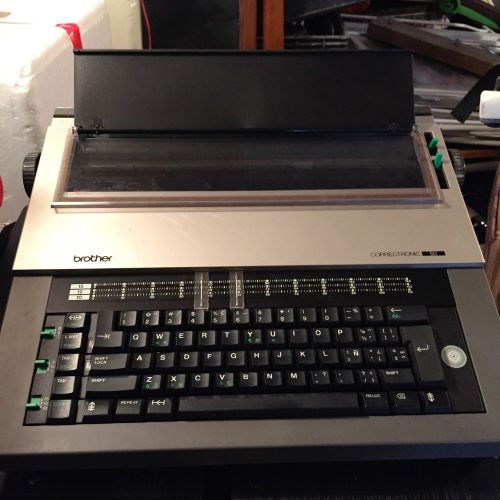 Brother Correctronic 50 CE-50 Portable Electric Typewriter - Working