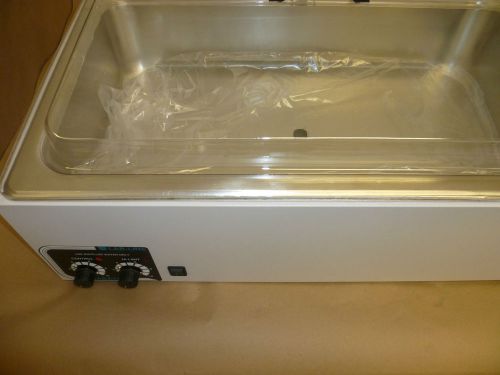 LAB-LINE AQUABATH 44 LITER 28&#034; X 16&#034; X 6&#034; , 120 VAC BARNSTEAD MODEL # 18010. NIB