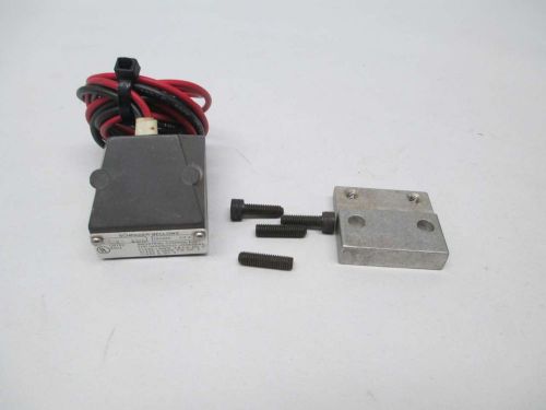 NEW SCHRADER BELLOWS 712-3010 REED LIMIT SWITCH 120V-AC 1/2A AMP D361754