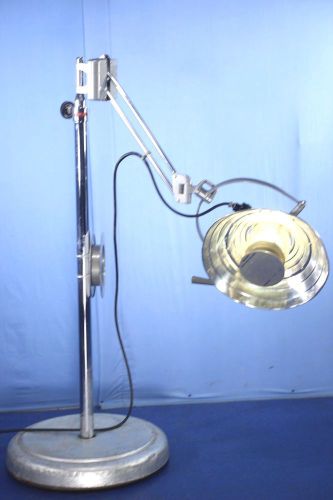 Wilmot castle explosion proof operation exam medical light model l520 vintage for sale